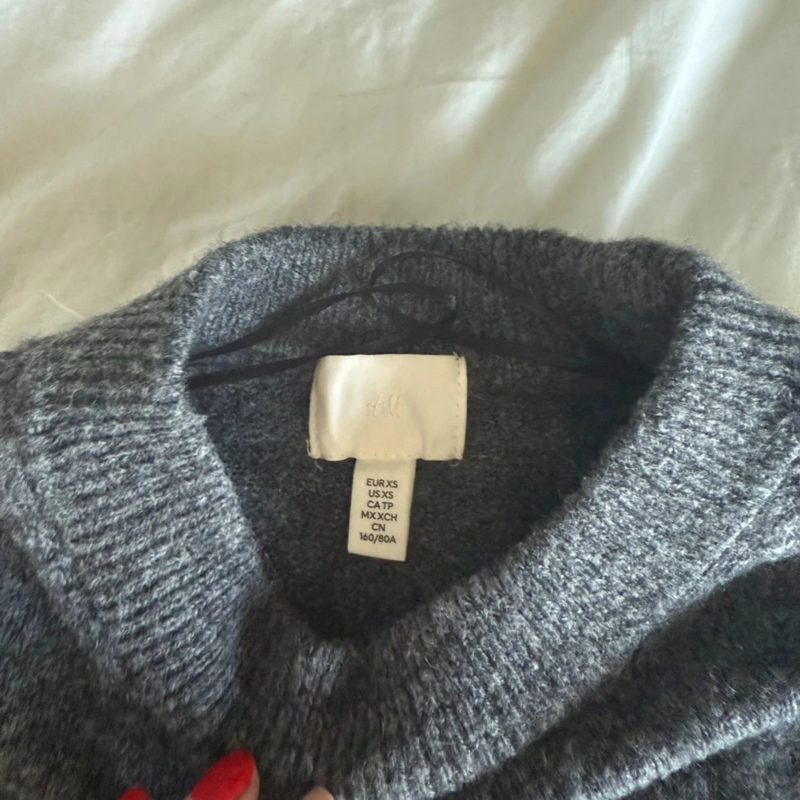 Grå stickad tröja från H&M - 1