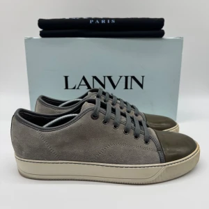 LANVIN CAP TOE - Lanvin cap toe - Skick: 9/10 - Tillbehör: Dustbag - Storlek UK7 sitter som 42 - Nypris ca 5200kr - Deluxecloset