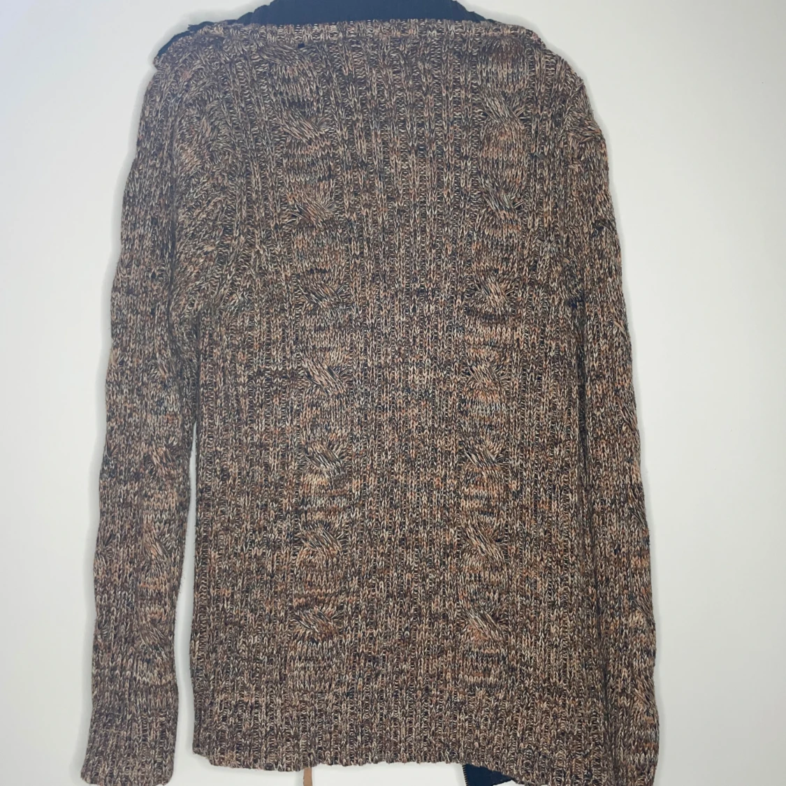 Brunmelerad stickad kofta No Excess - 3