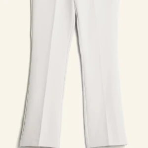 silvriga kostymbyxor - Använts cirka 4 gånger och är i storlek 34