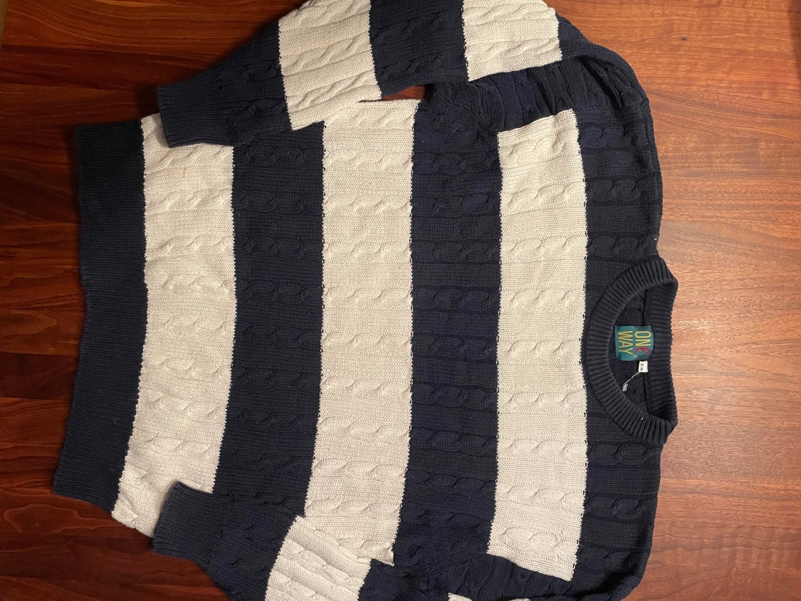 Randig stickad tröja från One Way - 4