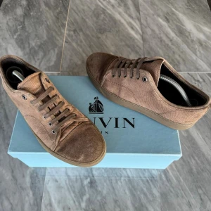 Lanvin skor  - Lanvin skor - Skick: Grymt skick - Tillbehör: Endast skorna - Nypris: 4500kr - TrendWardrobe