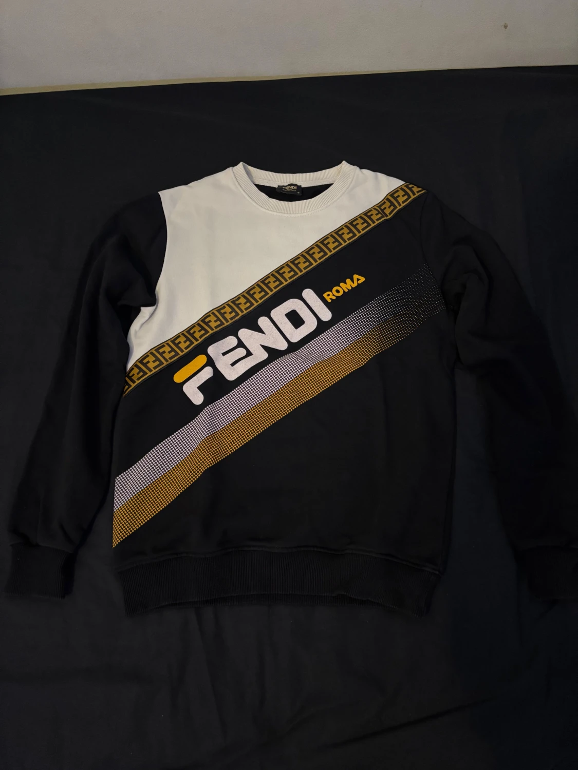 Fendi sweatshirt