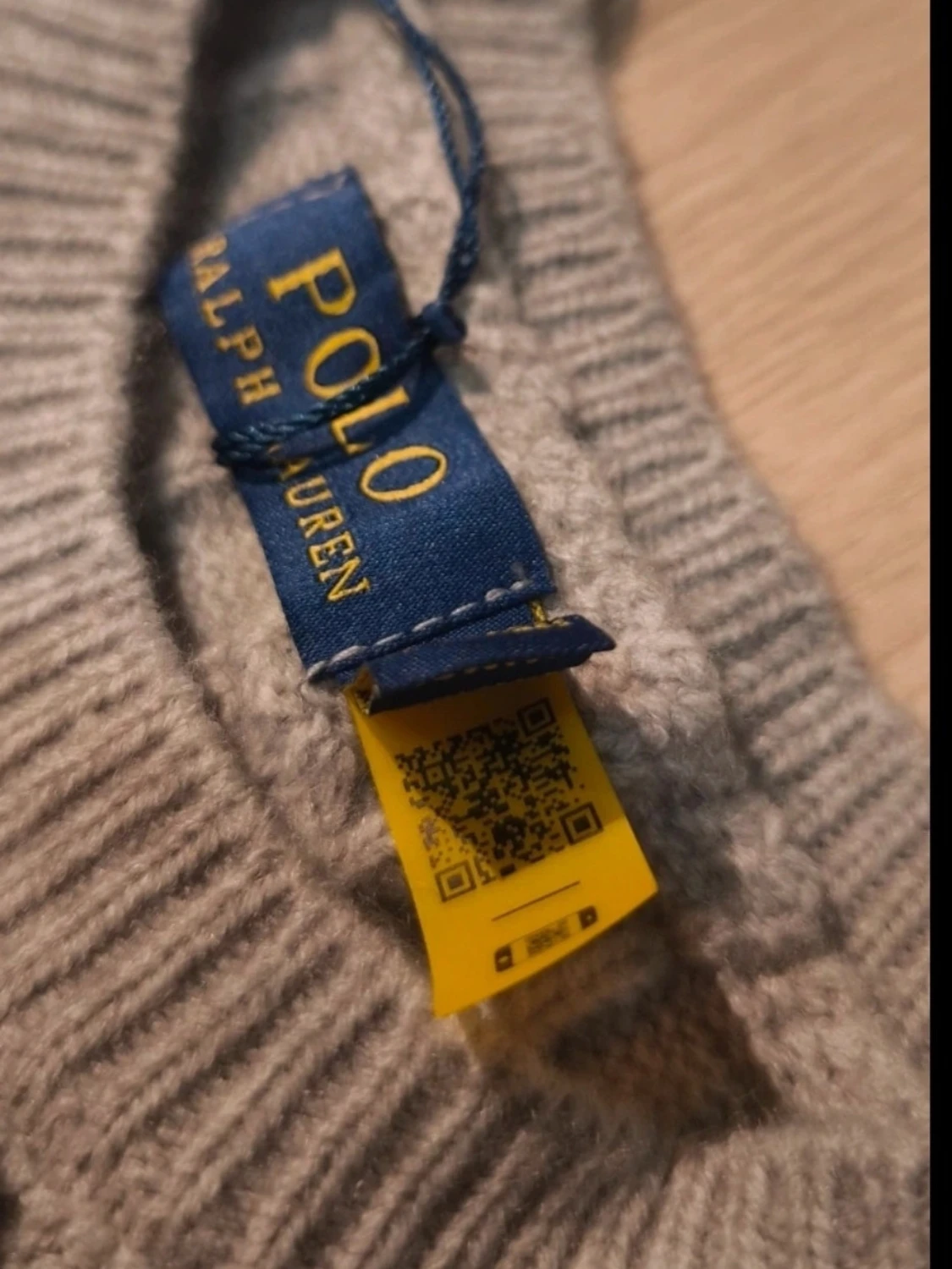 Grå stickad tröja från Polo Ralph Lauren - 1