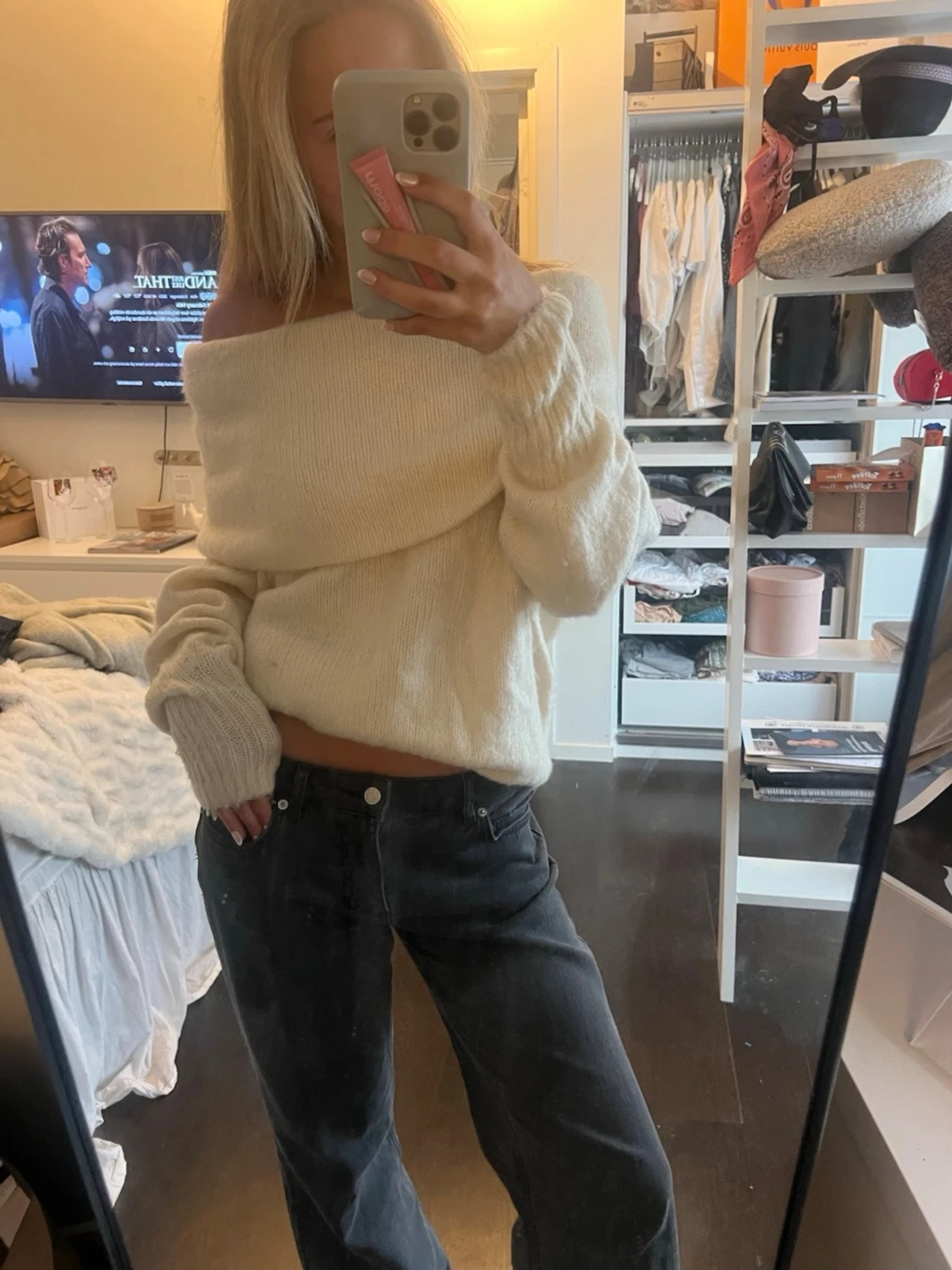 Stickad off shoulder tröja🤍 - 1