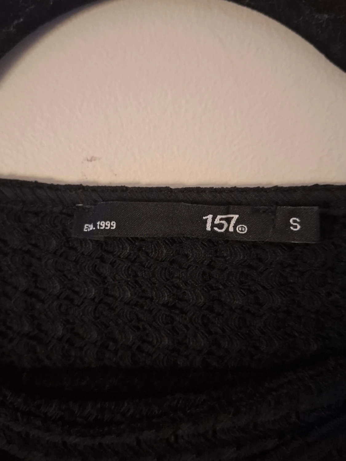 Svart långärmad tröja från 157 - 1