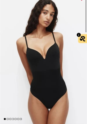 Hm body - Säljer eller byter mot storlek Xs! Passar jätte bra för dom som har S eller M. Säljs inte mer i den färgen osäker på pris så buda!