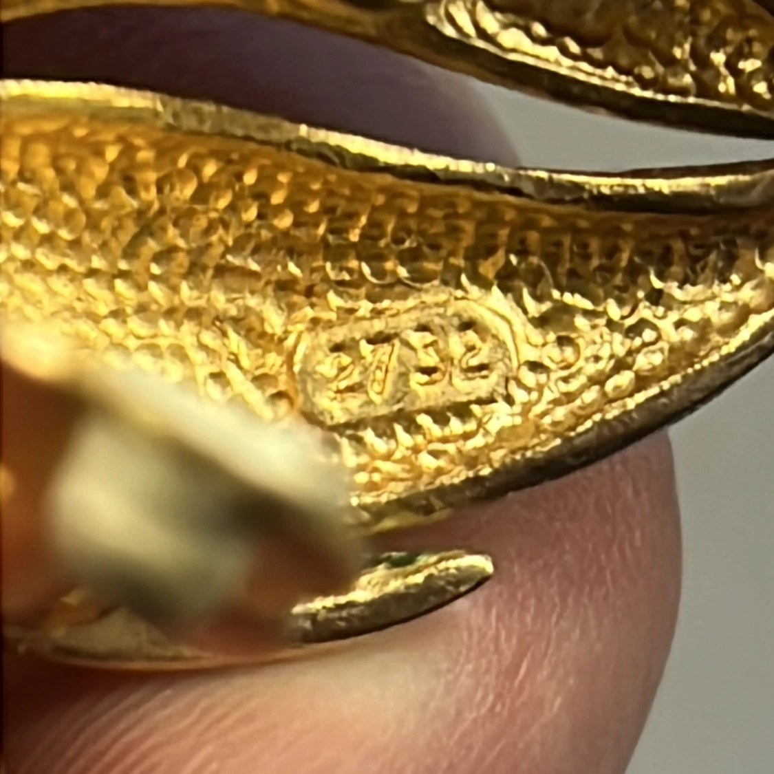 Guldpläterad vintage brosch från Gontie - 2