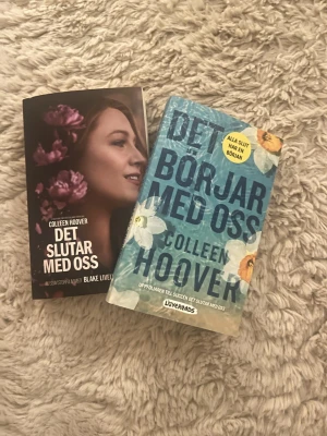 Det slutar med oss & Det börjar med oss - Två populära romaner av Colleen Hoover som fångar unga vuxna med starka känslor, relationer och dramatik. Perfekt för dig som gillar gripande berättelser och vill läsa böcker som blivit stora snackisar på sociala medier.