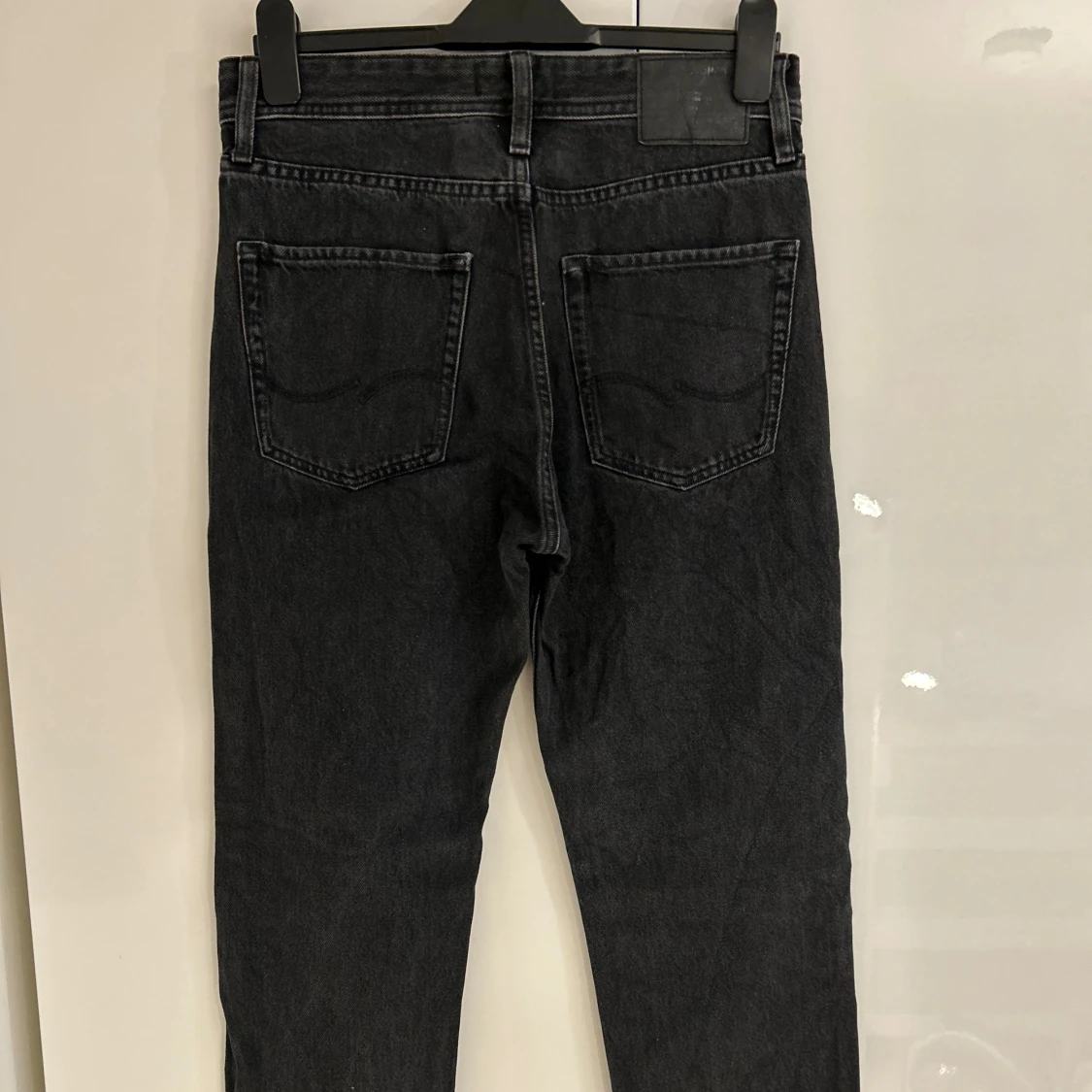 Svarta jeans från Jack & Jones - 2