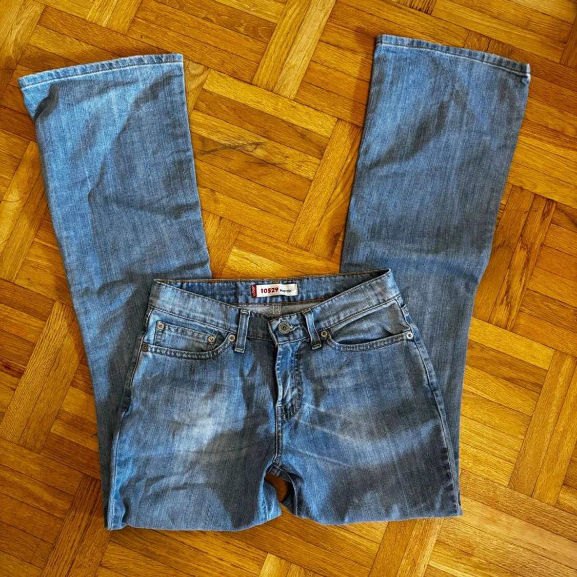 Blå jeansbyxor från Levi's