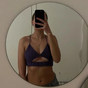 Virkad topp - Virkad av mig passar S, öppen rygg 