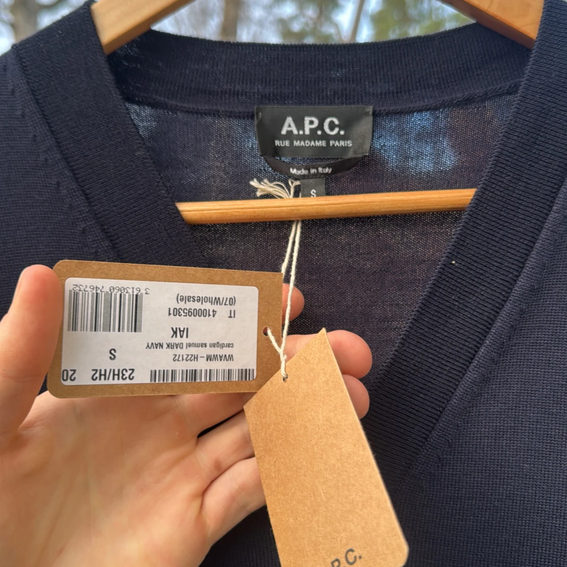 Mörkblå kofta från A.P.C.  - 1