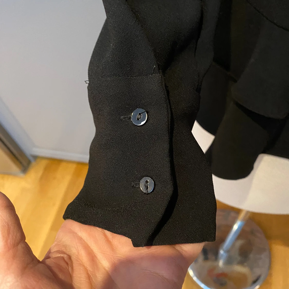 Svart volangblus från Zara Woman - 2