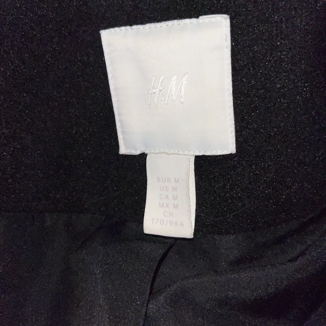 Svart kappa från H&M i storlek M - 2