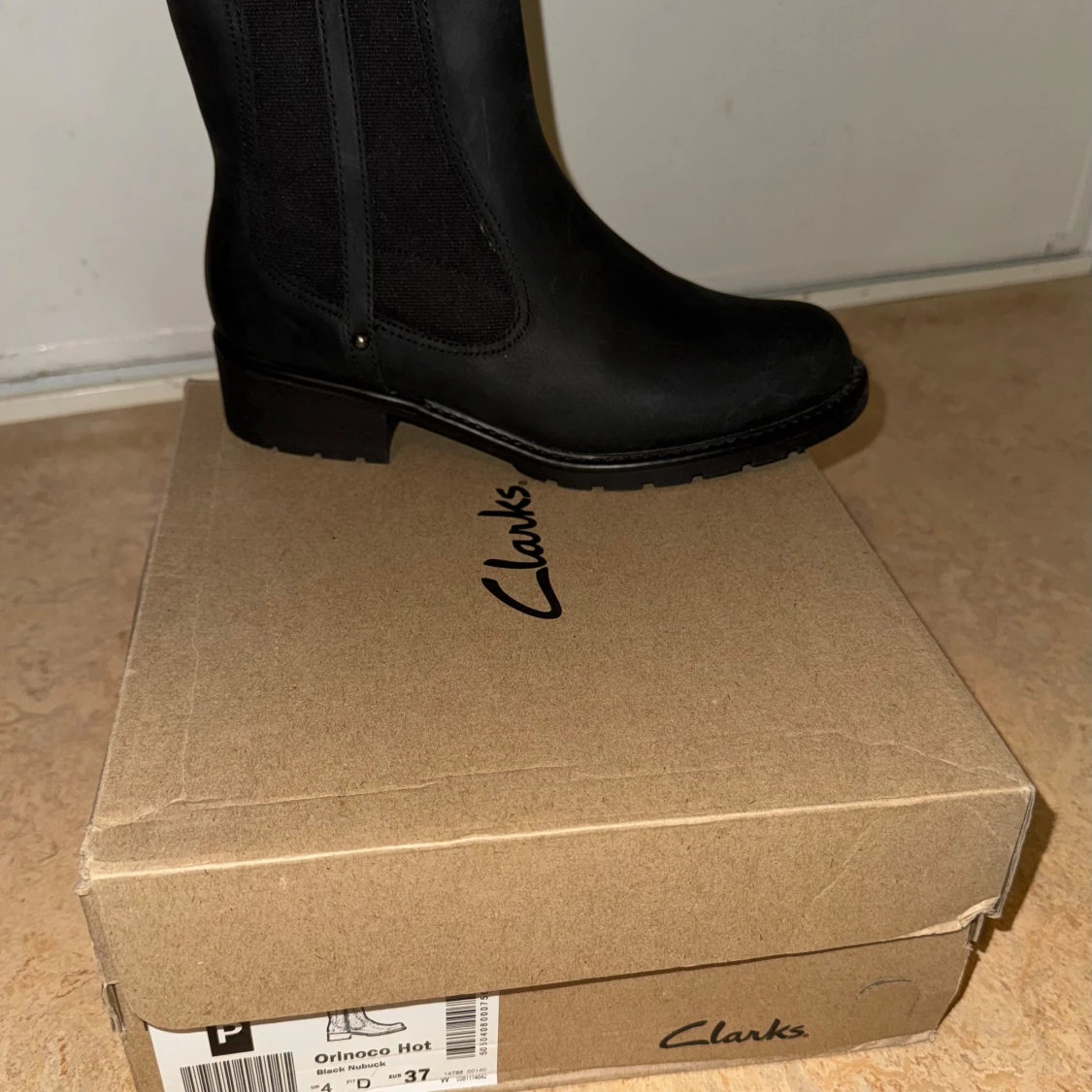 Svarta skor från Clarks - 1