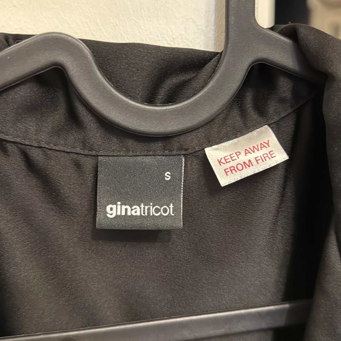 Skjorta från Gina Tricot - 1