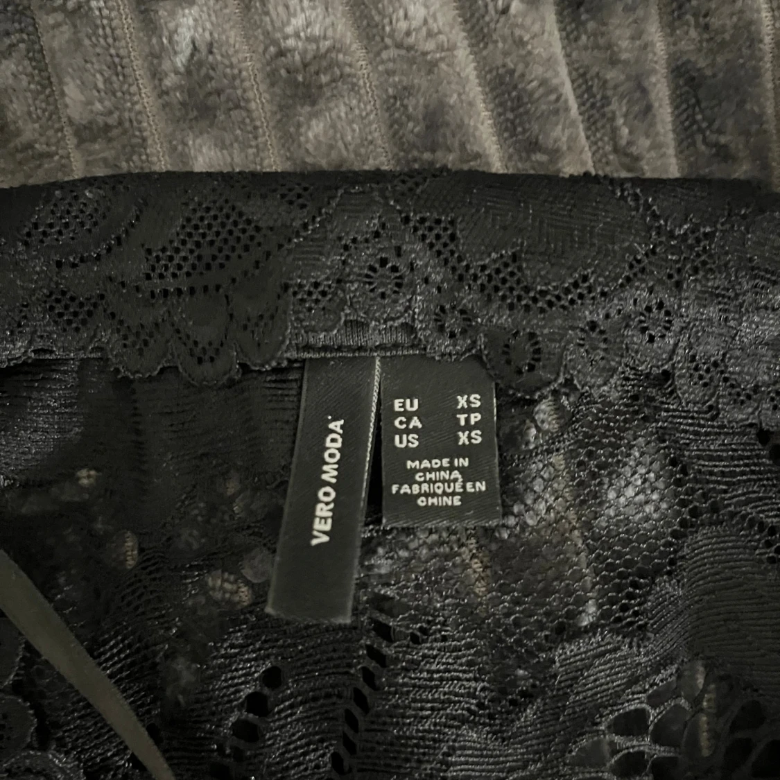 Svart spets topp Vero Moda - 2