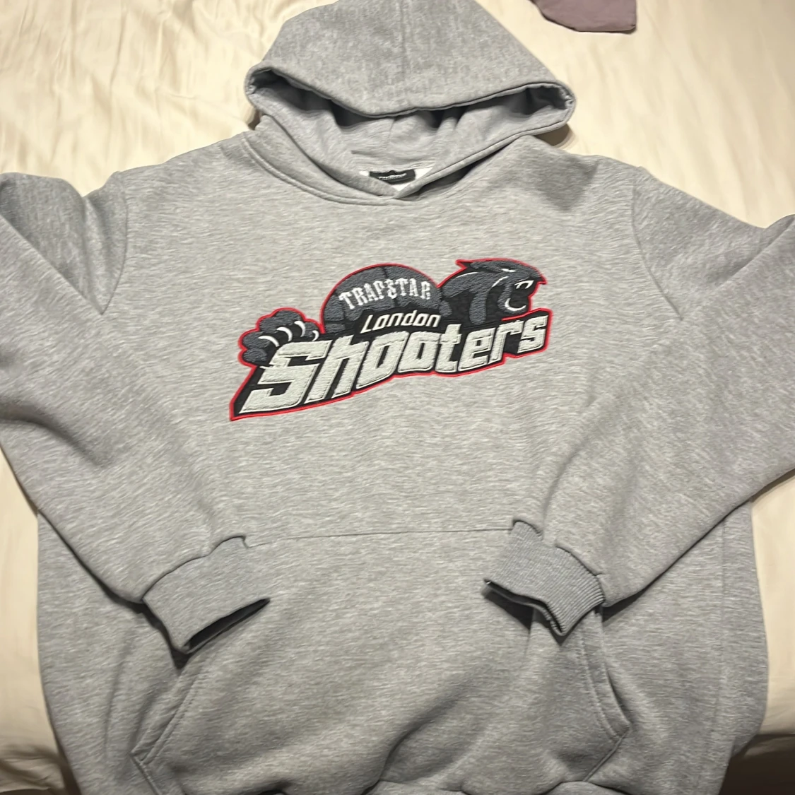 Grå hoodie Trapstar London Shooters