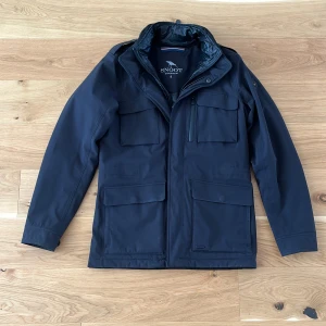 Snoot field/vinterjacka - Snoot field/vinterjacka, Skick 8/10, Storlek S, Jackan är lite längre i modellen! Hör av dig vid funderingar!