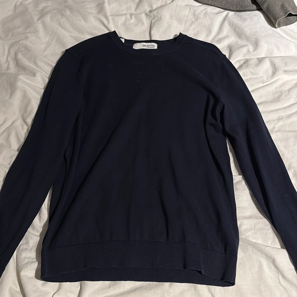 Mörkblå långärmad tröja Selected - 1