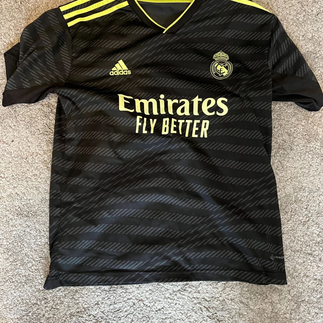 Real Madrid svart matchtröja Adidas
