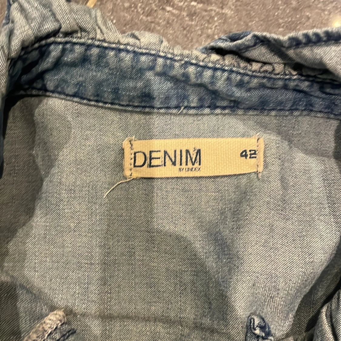 Blå denimskjorta från Denim by Lindex - 1