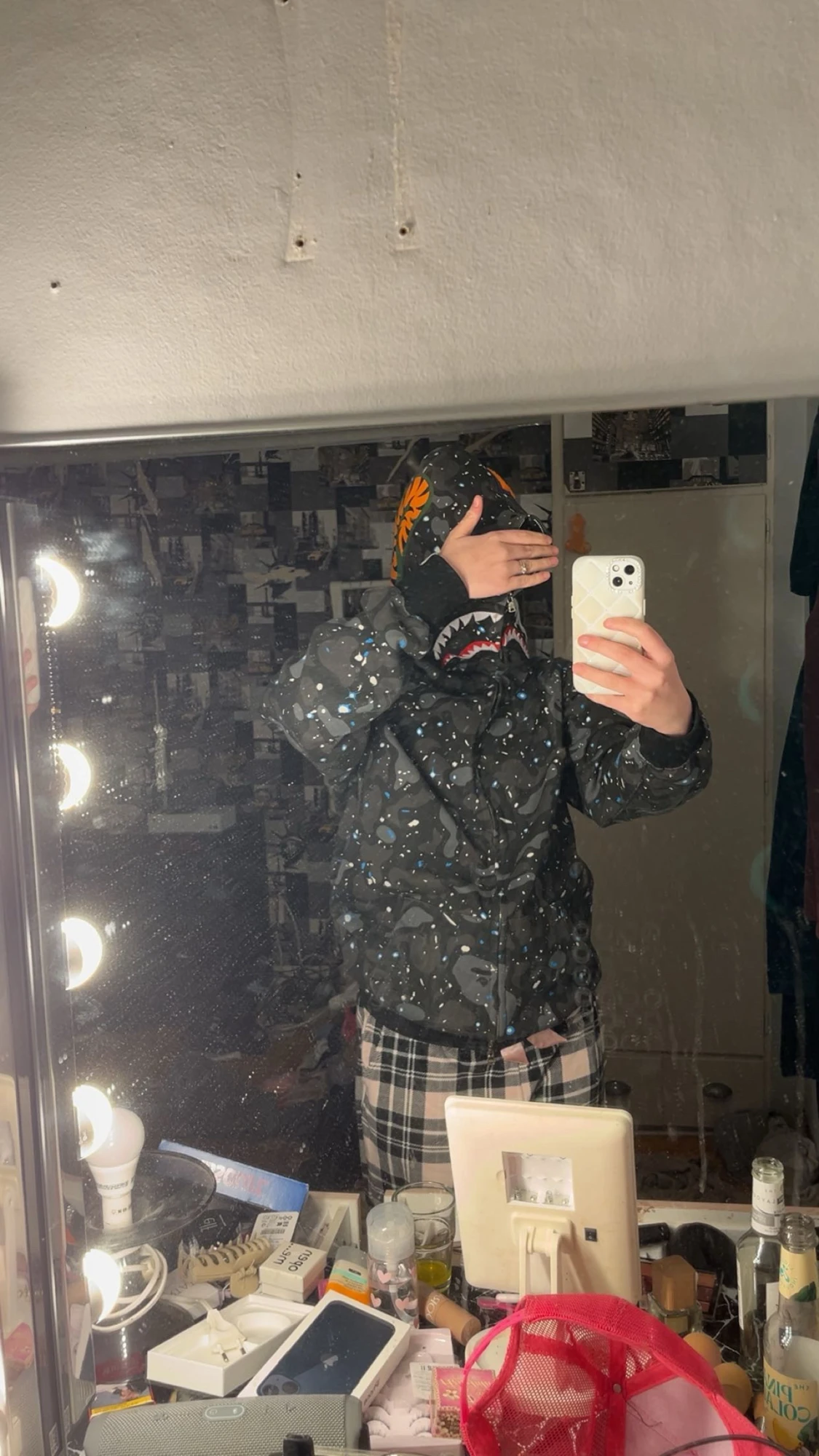 BAPE Shark Camo vindjacka svart M