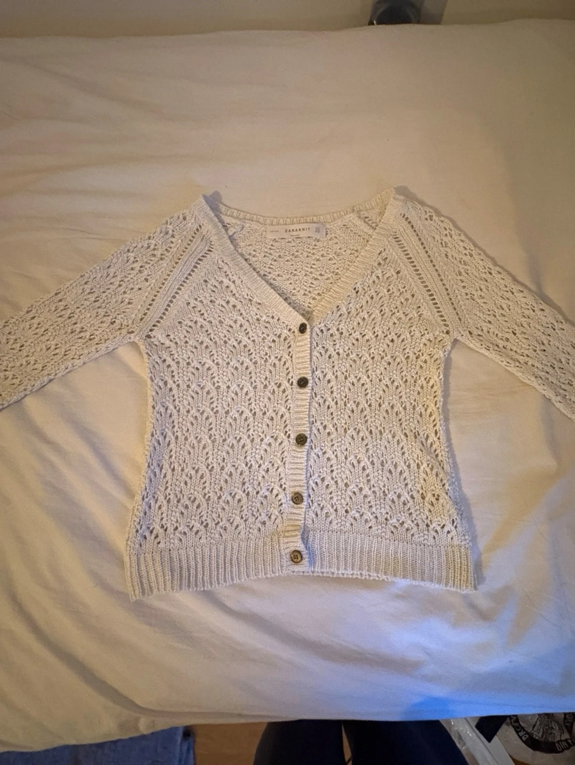 Fin mönserstickad kofta från Zara