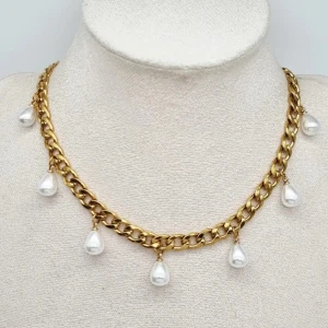 Handgjort halsband  - Rostfritt stå. l Längd-40-45cm . Kedjetjocklek-7cm 