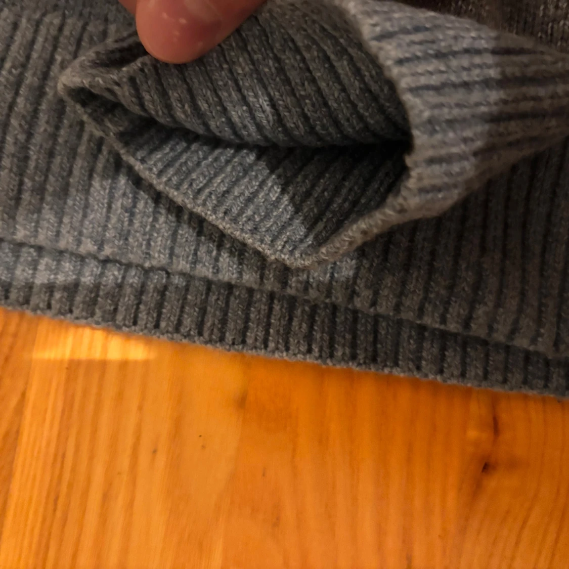 Blå stickad tröja från Hollister - 4