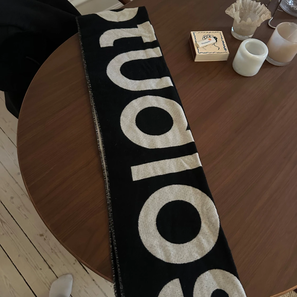 Halsduk acne studios - 2