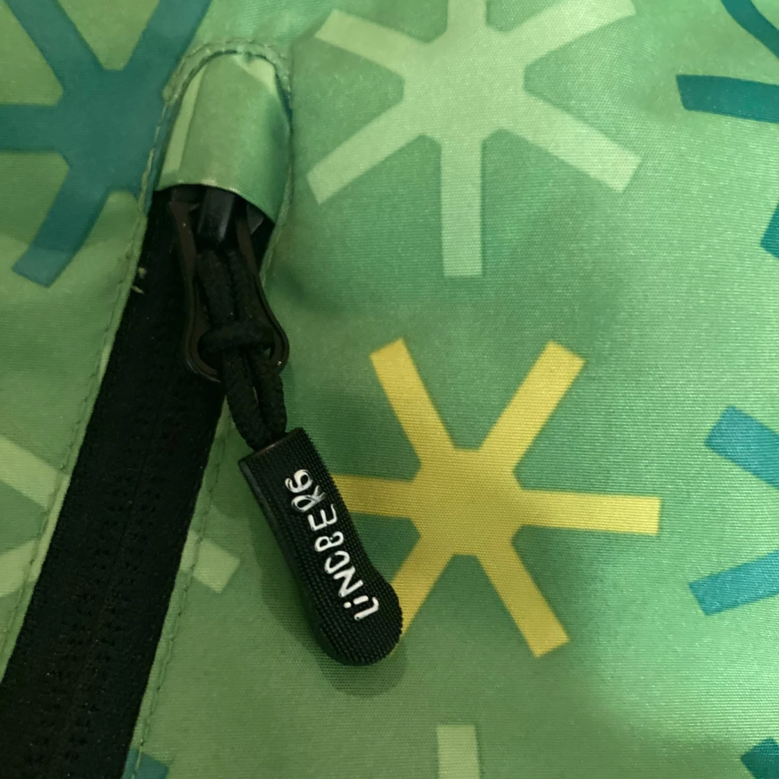 Grön mönstrad vinterjacka Lindberg - 3