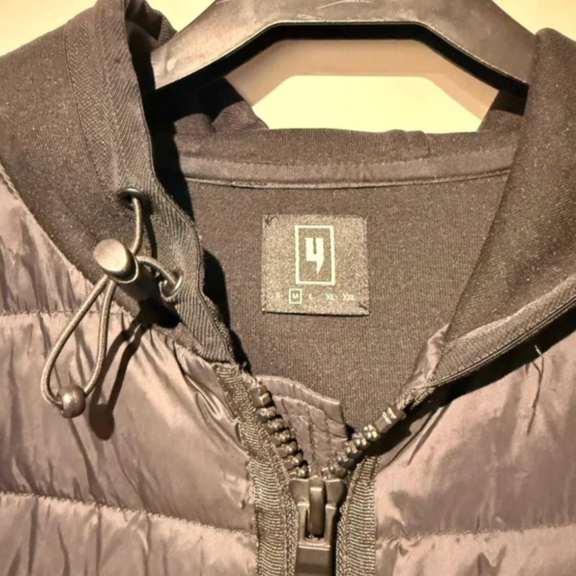 Yelir world jacket - 1