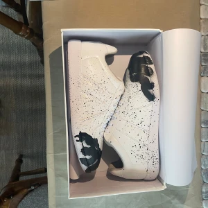 Maison Margiela - Helt nya mason margiela i nyskick