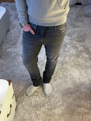 Ralph Lauren jeans  - Ralph Lauren jeans | skick 9/10 | Storlek 33/34 | Pris - 499kr | Modellen är ca 179cm lång | Hör av dig vid minsta fråga eller fundering!!