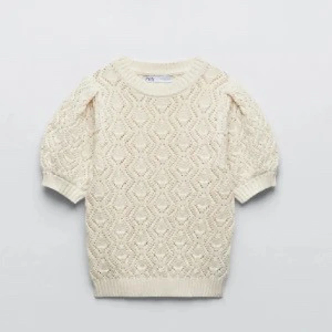 Creme Vit stickad topp med kort ärm Zara