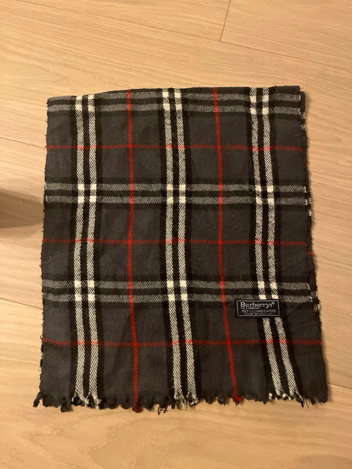 Rutig ullväst från Burberrys