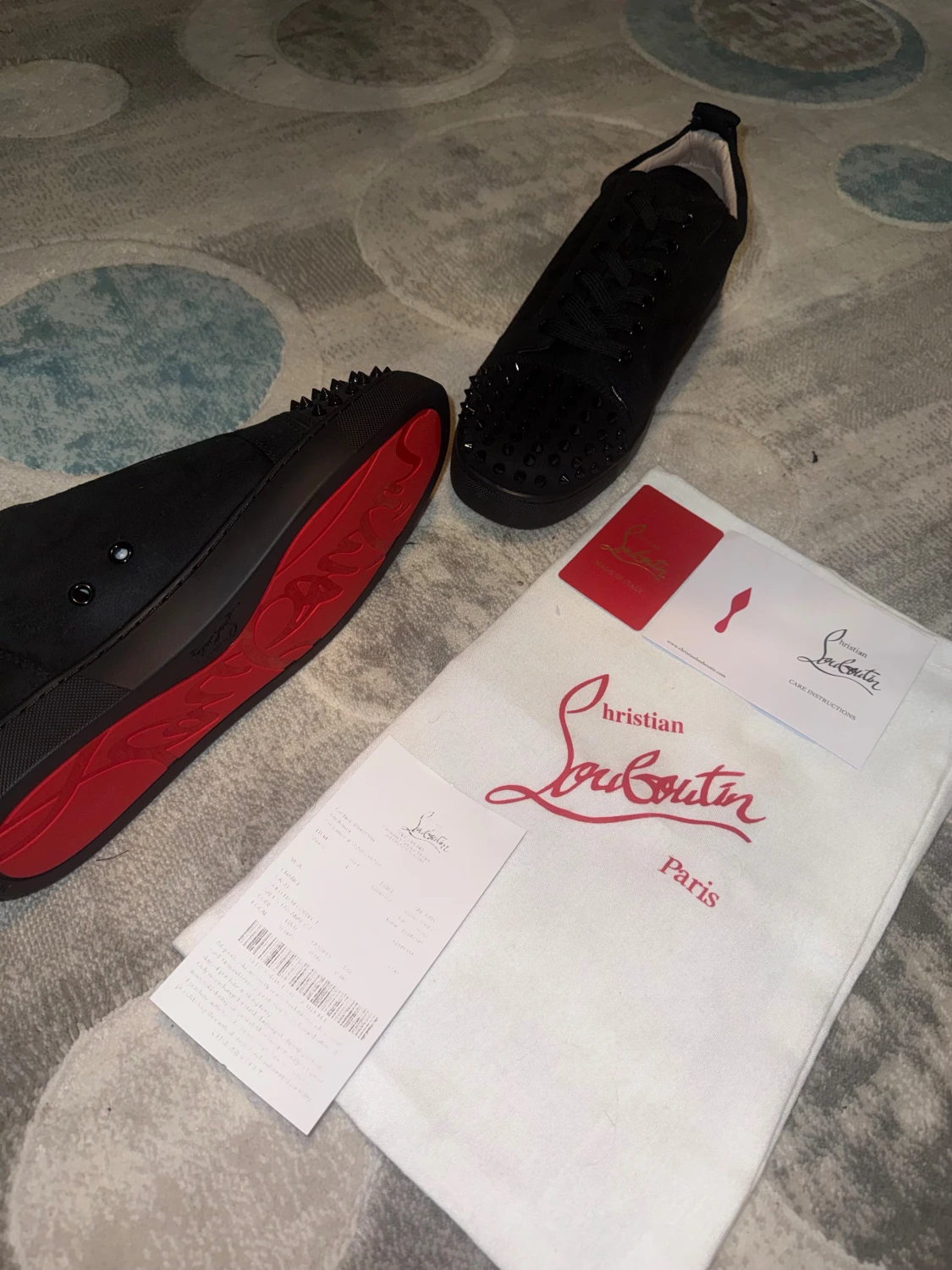 Christian Louboutin svarta sneakers med nitar - 1