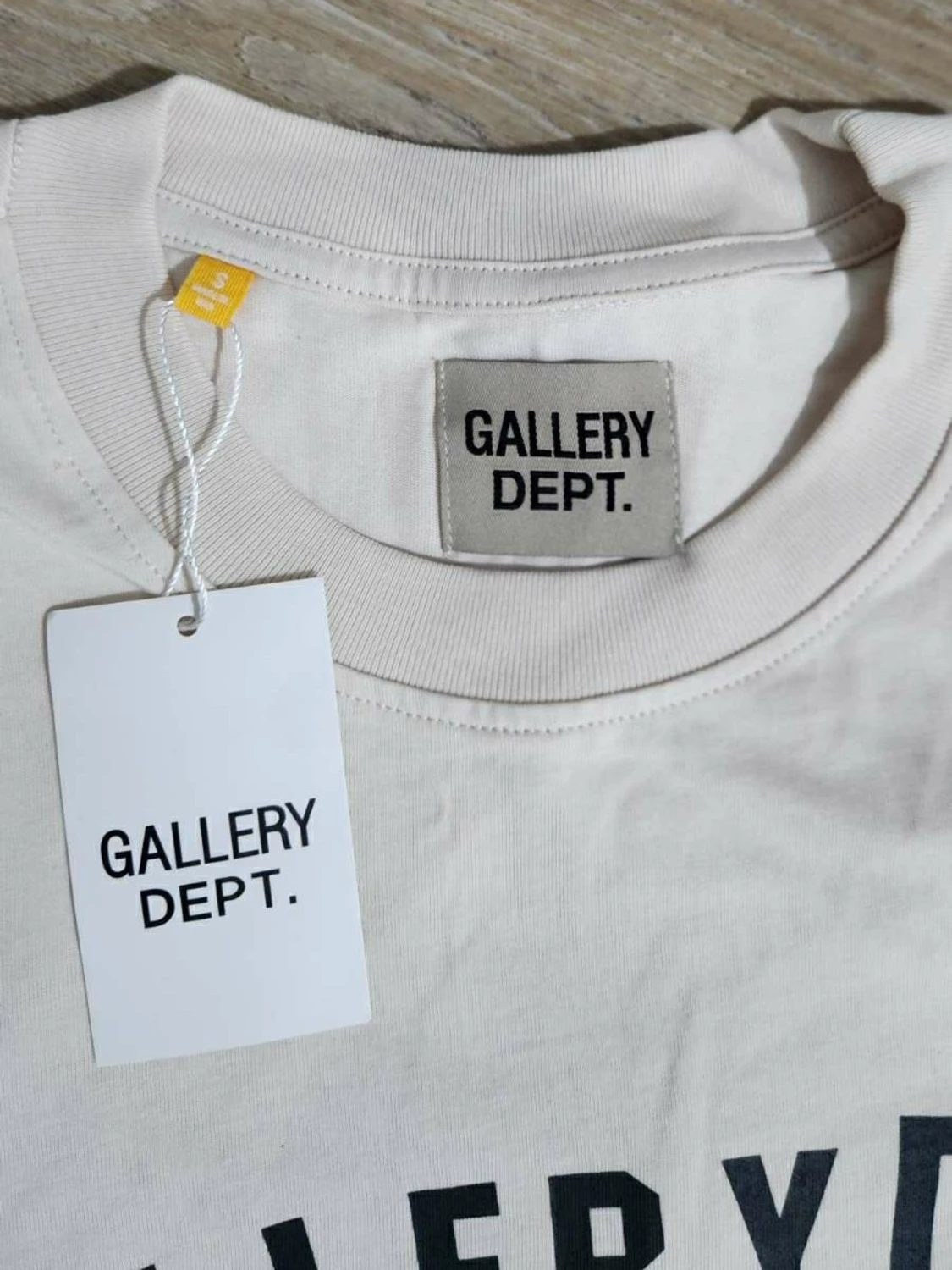 Riktigt fin t shirt - 2