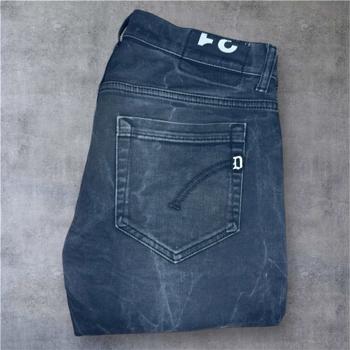 Svarta dondup jeans  - 1