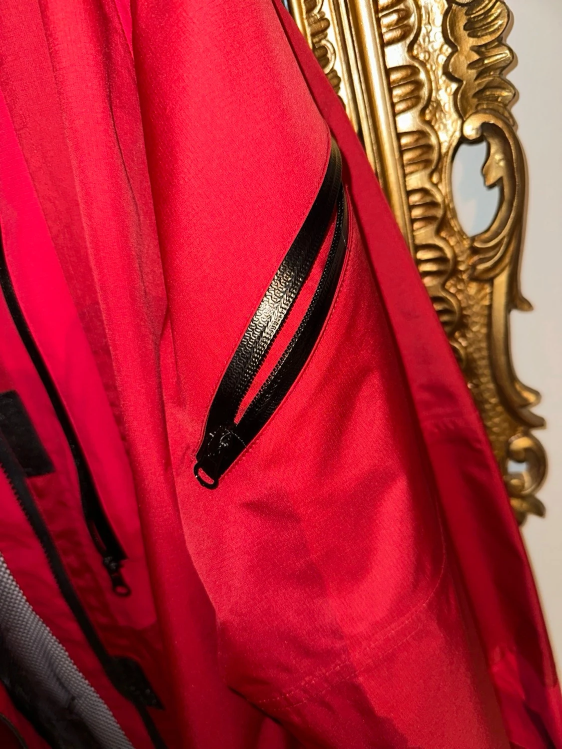 Röd vindjacka från Pinewood, stl L - 4