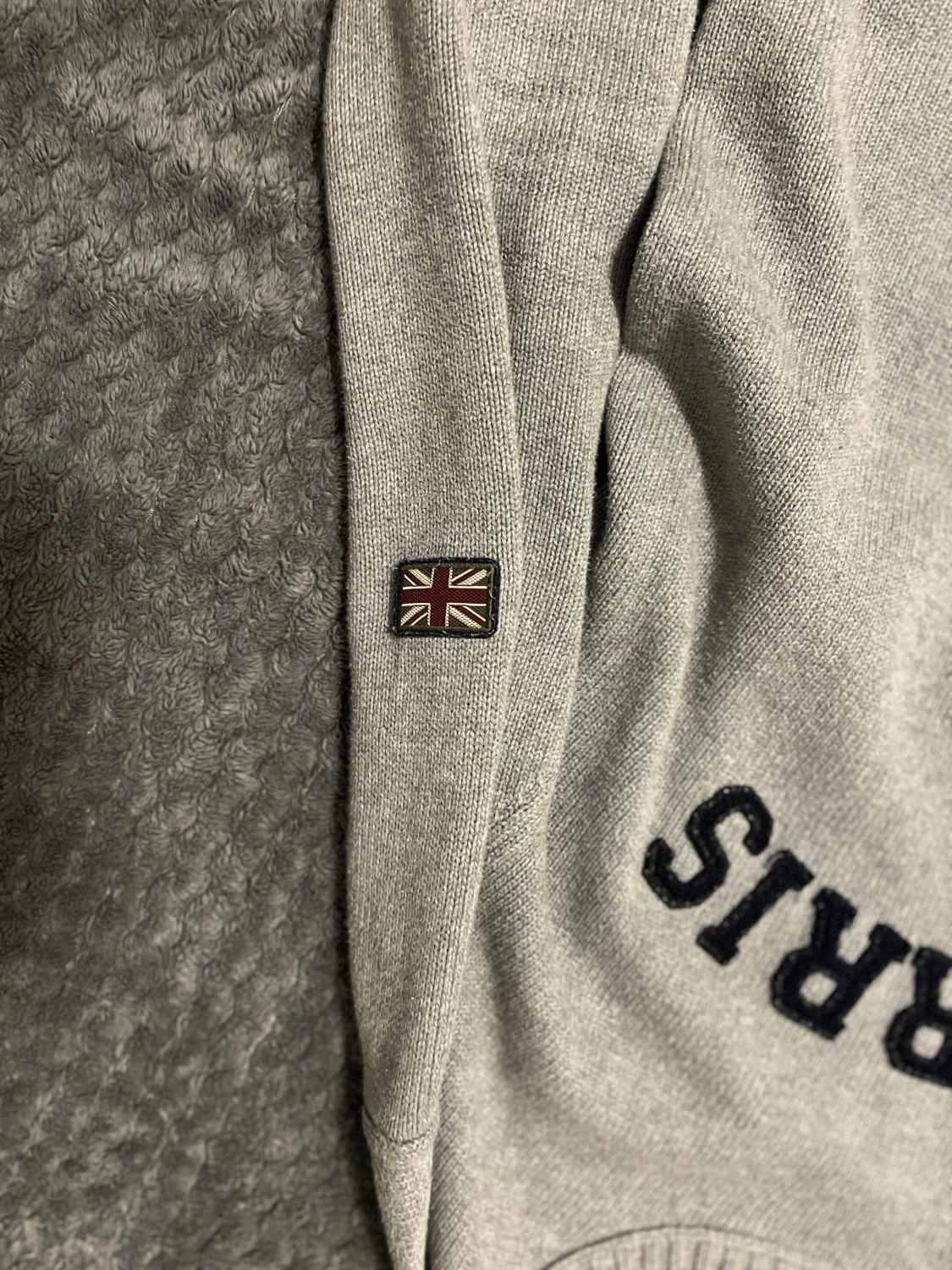 Morris grå stickad  - 2