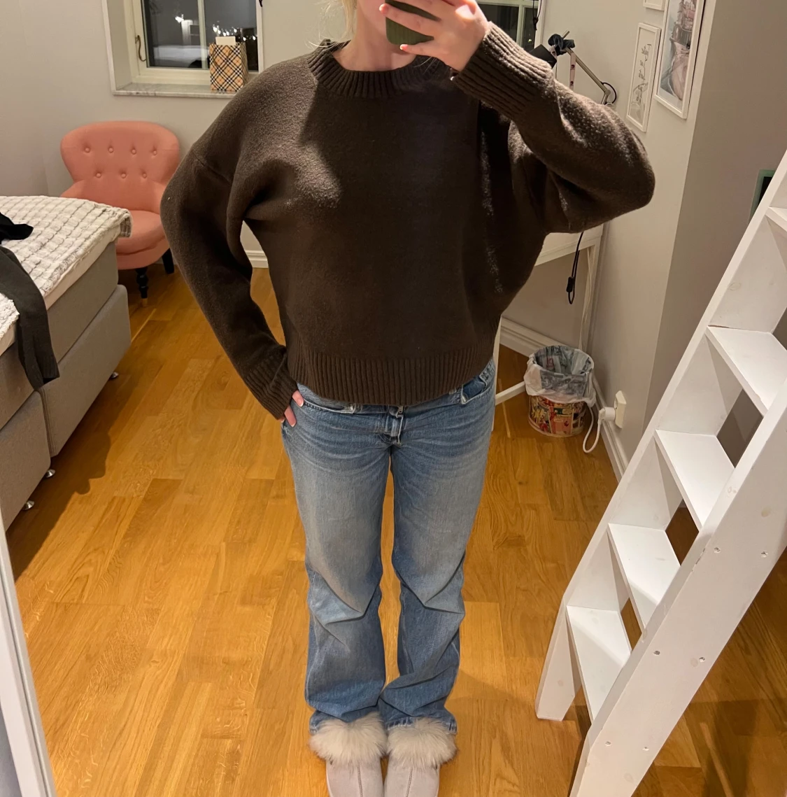 Brun stickad tröja  - 1