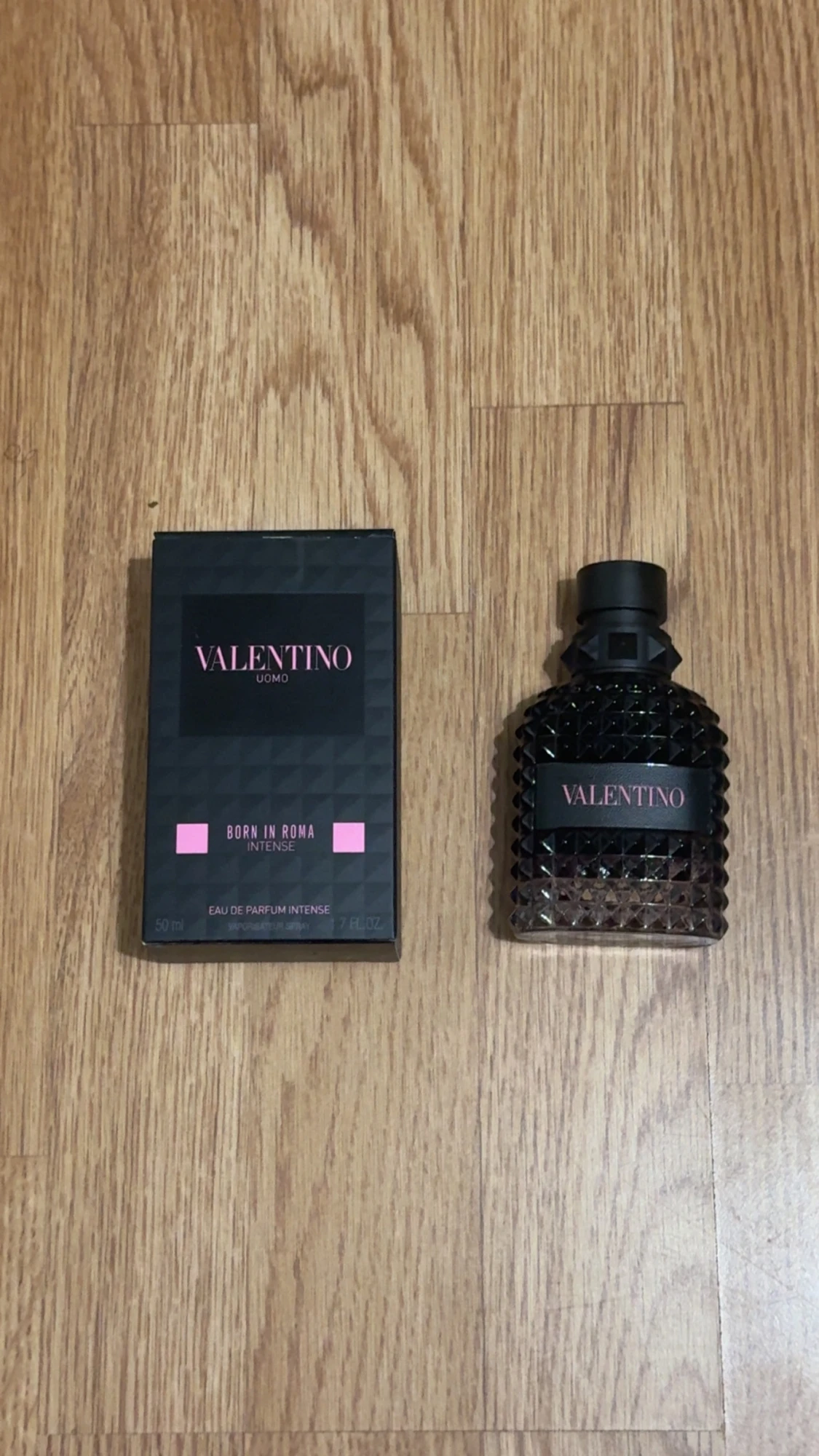 Valentino Uomo Born In Roma Intense