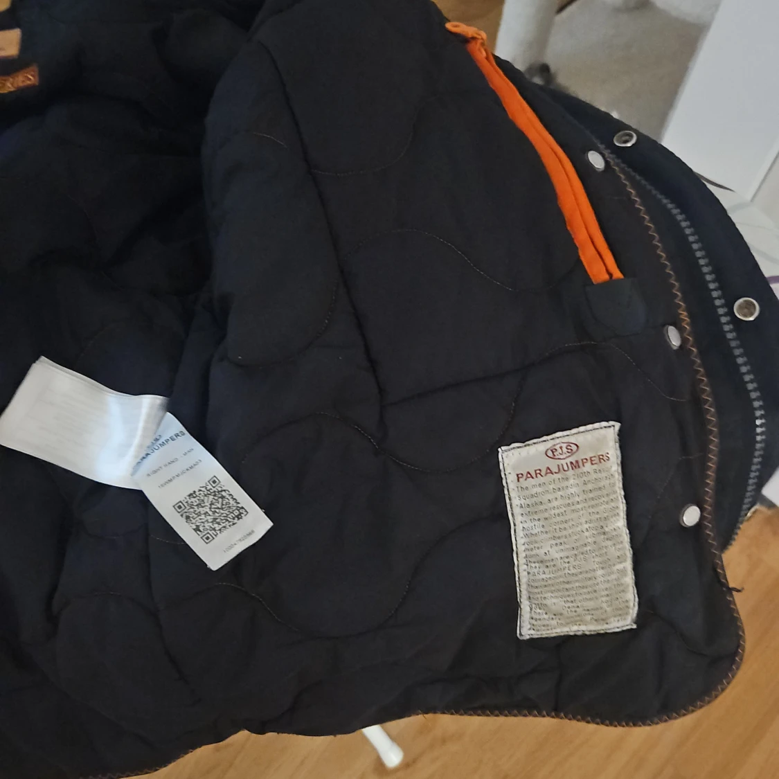 Svart parkajacka S - 3