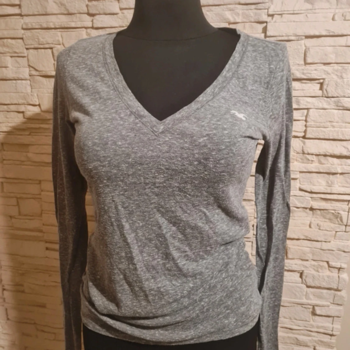 V-ringad tröja Hollister