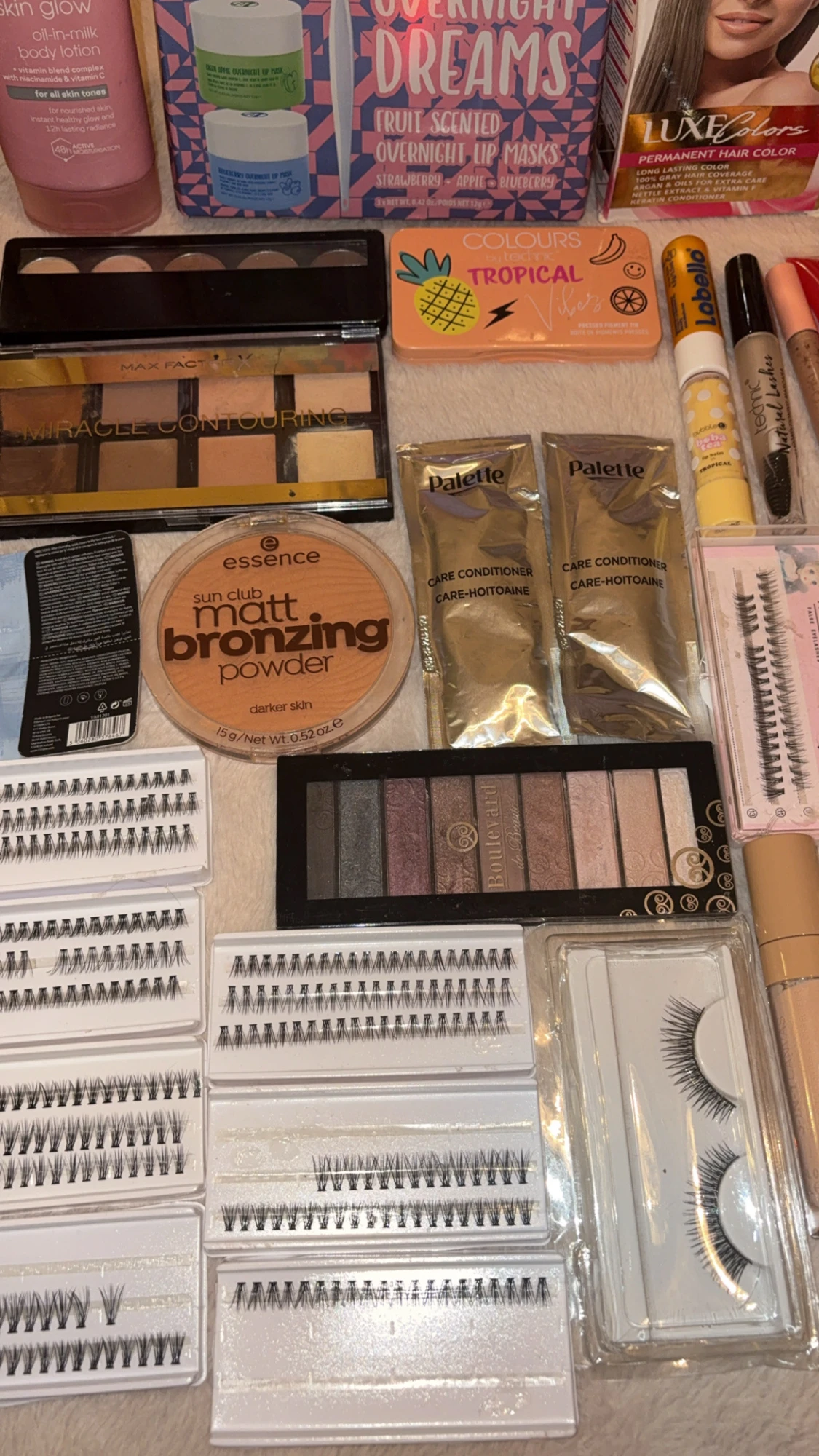 Stort sminkpaket med borstar, paletter och fransar - 2