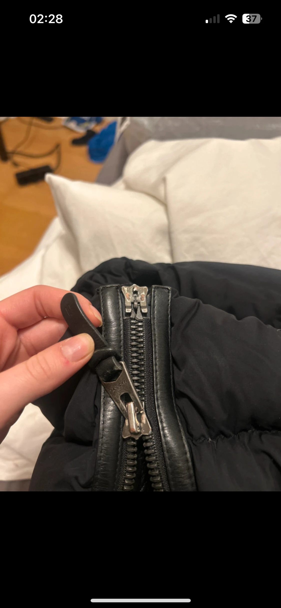 Svart lång dunjacka från Mackage - 4