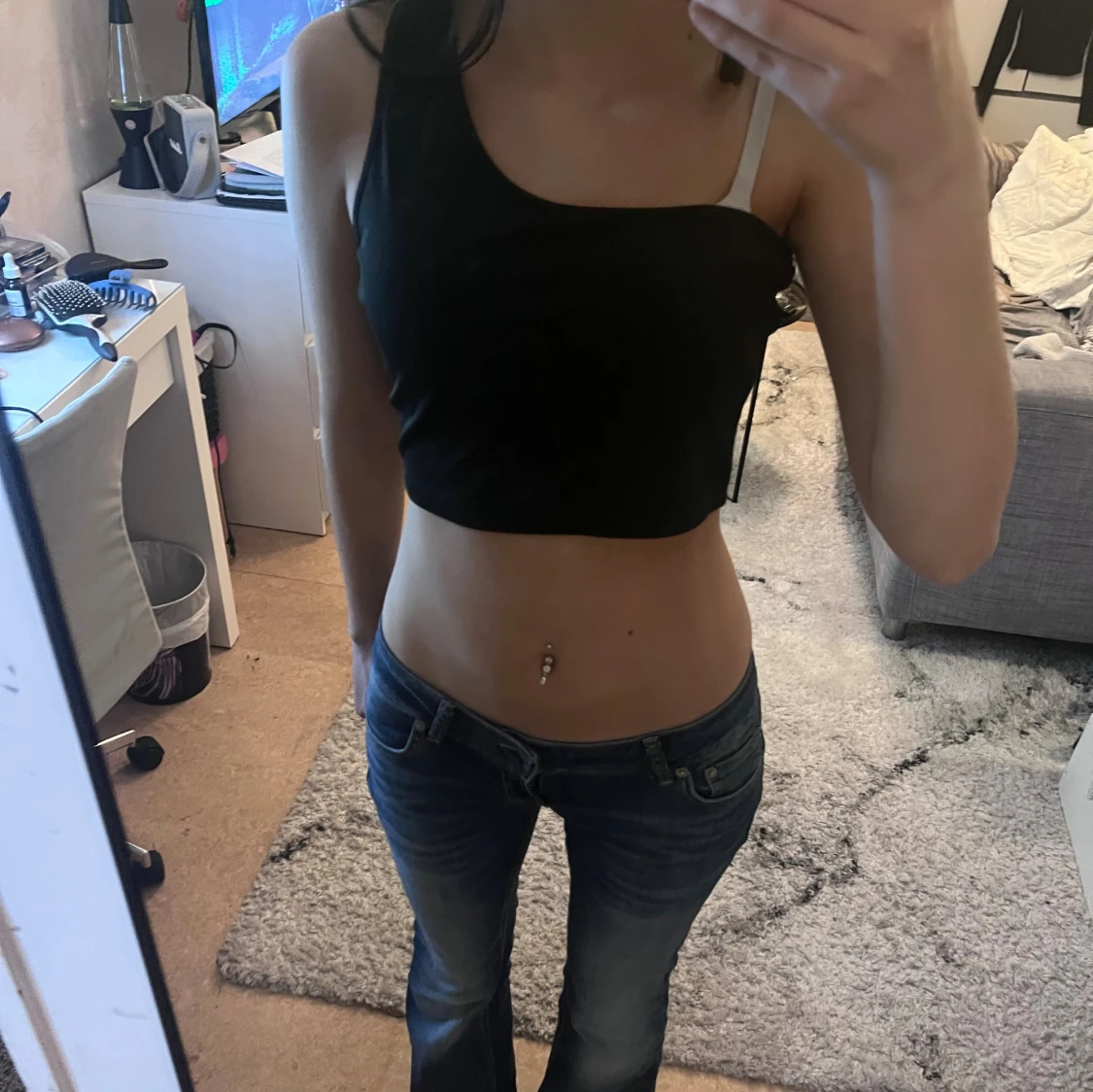 Svart croppad linnetopp - 2